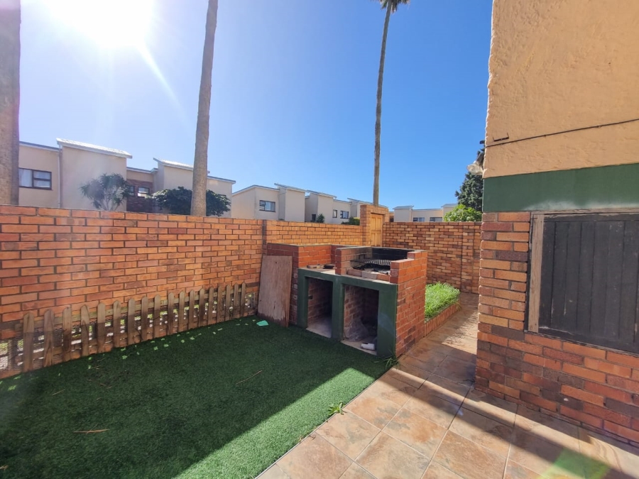To Let 3 Bedroom Property for Rent in Cotswold Eastern Cape